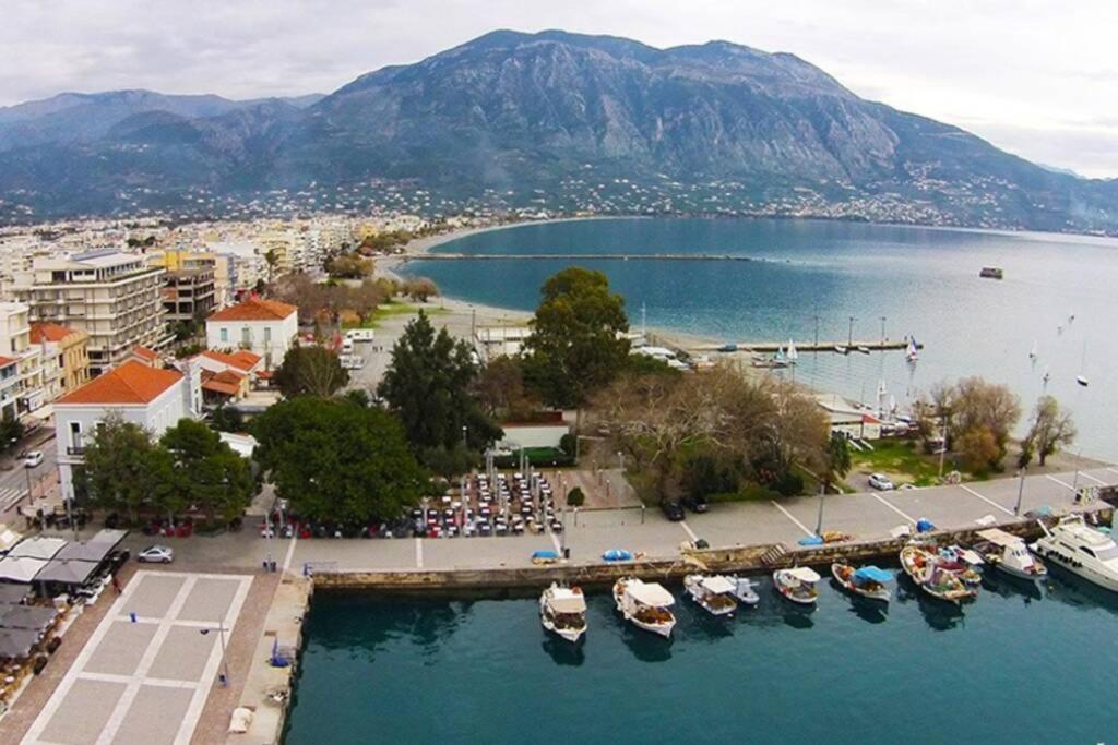 Stylish River Flat, Near The Center And The Beach Kalamata Exterior photo